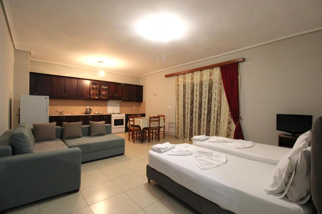 marin apartments rooms